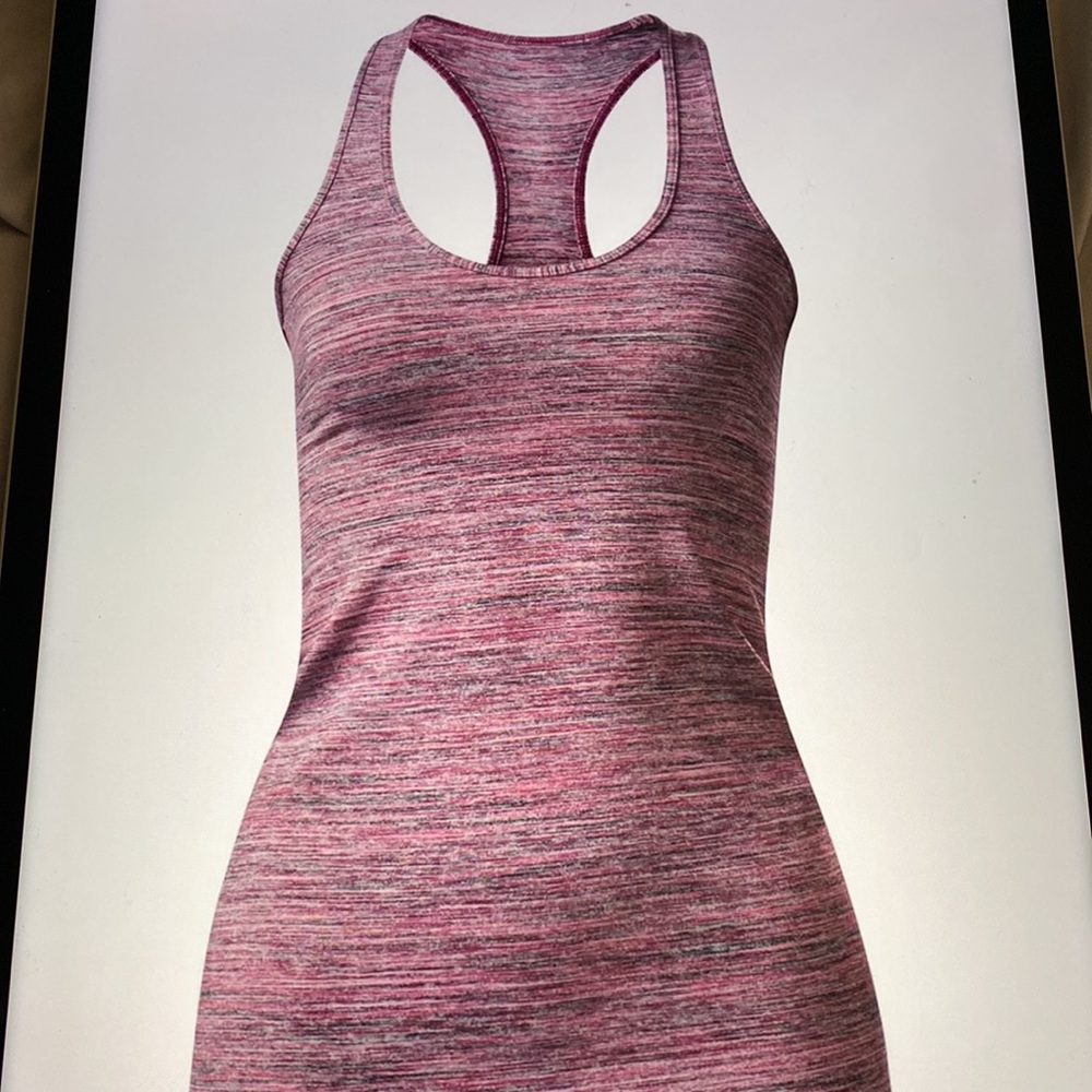 🍋Lululemon Cool Racerback
Space Dye Camo Rosewood Fireside Red
Size Sma…